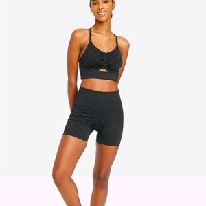 JoyLab Woman’s Black Checkered Pattern Seamless Biker Shorts